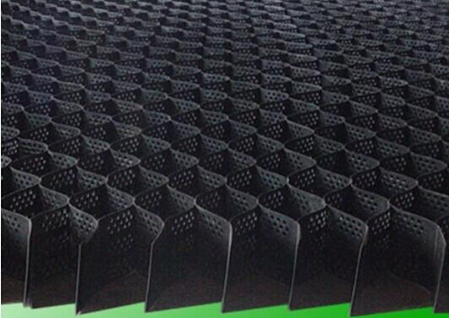 土工格室植草護(hù)坡圖片